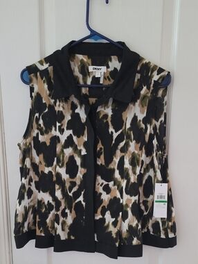 DKNY Sleeveless Collared Blouse in Black, Olive &‎ Tan Leopard Print